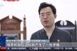 拉什福德数据：9射2正，1次中框，5次过人，评分7.6分全队最高